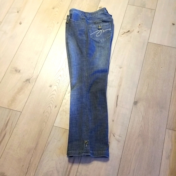 - PZI Jeans Women's size 8 button details bootleg - Picture 1 of 7